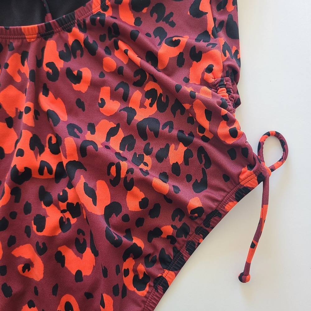 Beach Betty by Miracle Brands Orange-Red Leopard One-Piece Swimsuit Large - Picture 7 of 9